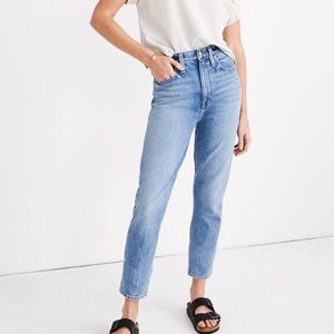 Madewell Mom Jean 27 BLACK